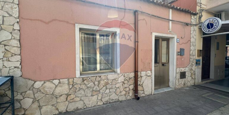 20250915194621-983371-34