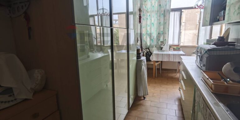 20250915210643-983377-0