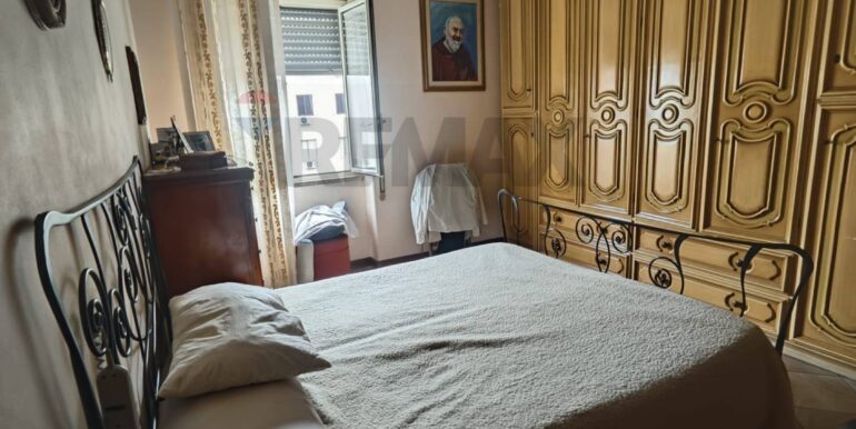 20250915210645-983377-17