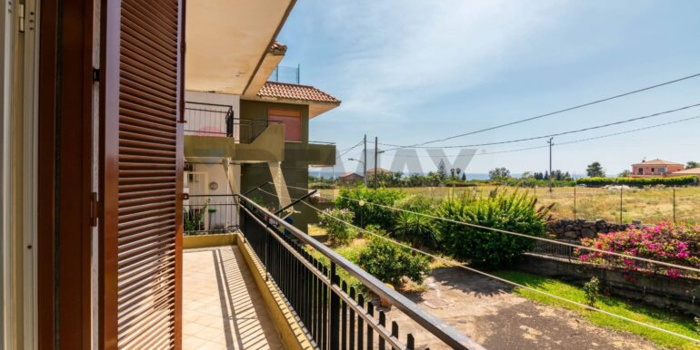 20250915224950-983382-13