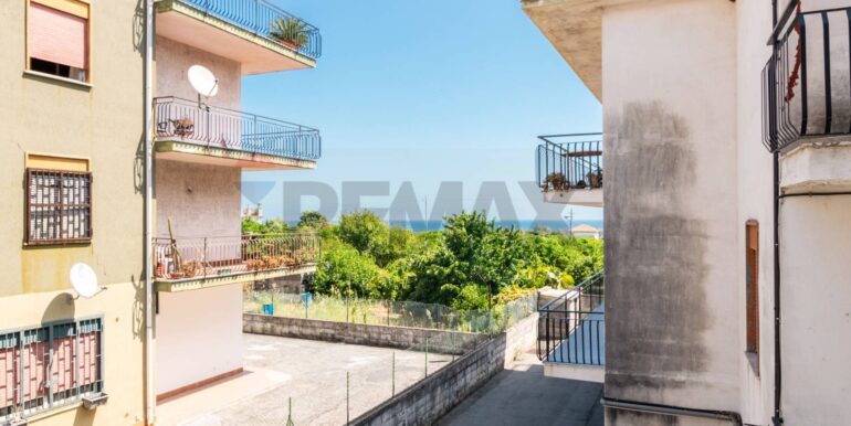 20250915225020-983382-22