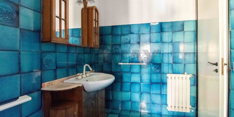 20250915225036-983382-28