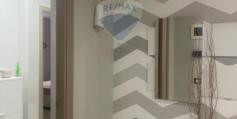 20250916194608-983589-12