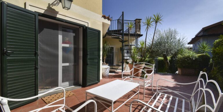 20250917185232-983785-40