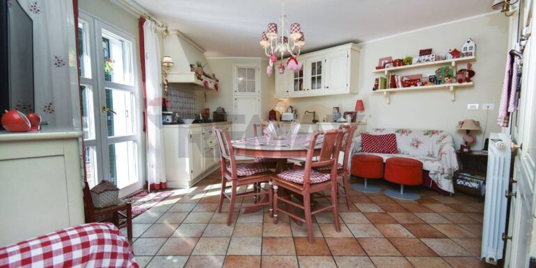 20250917185249-983785-46