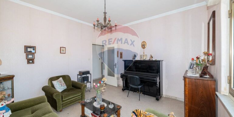 20250917231439-983809-12