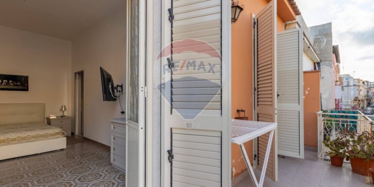 20250918130602-982598-12