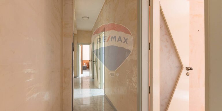 20250918163812-975740-16