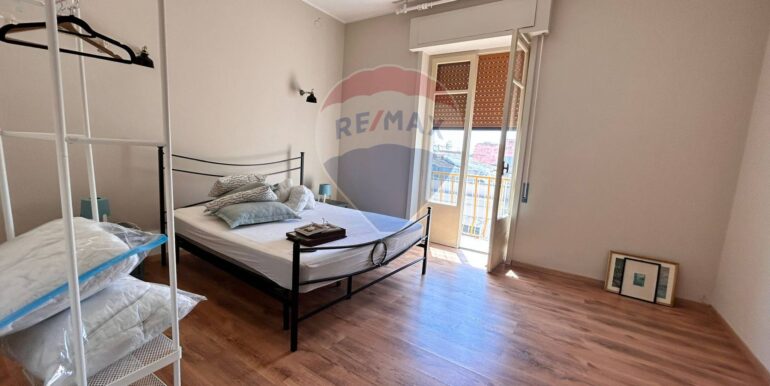 20250918173230-985742-14