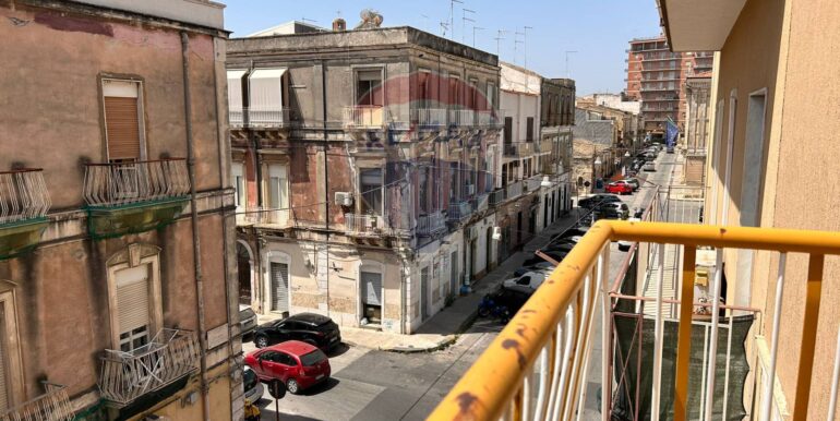 20250918173233-985742-15