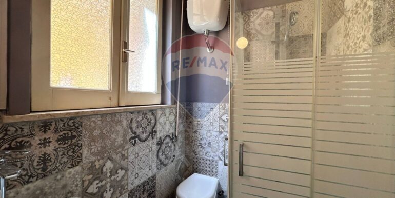 20250918173309-985742-22