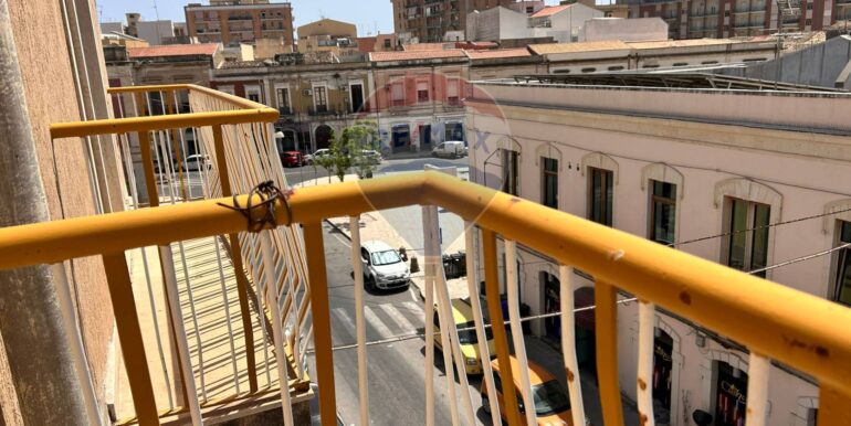 20250918173322-985742-26