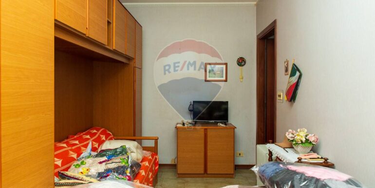 20250918215552-985781-21