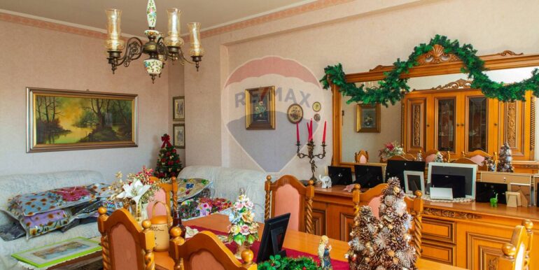 20250918215621-985781-29