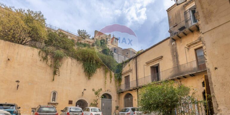 2025091885628-980048-3