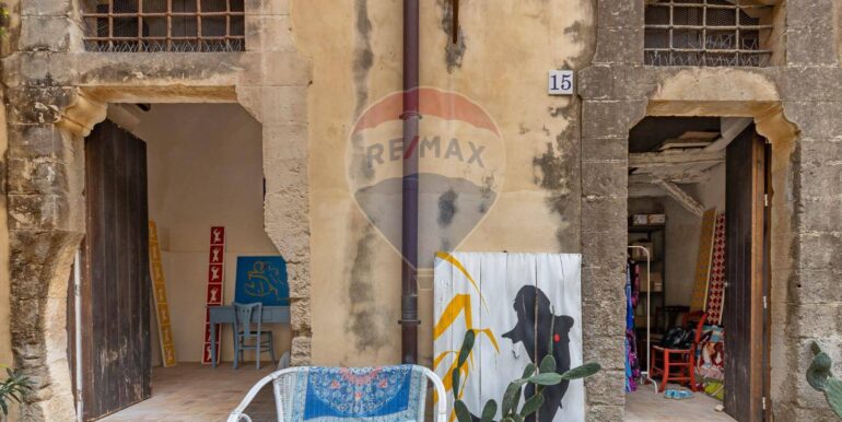 2025091885641-980048-8