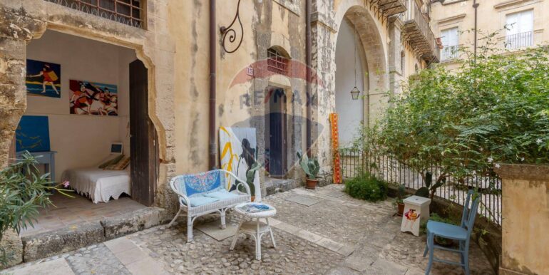 2025091885659-980048-13