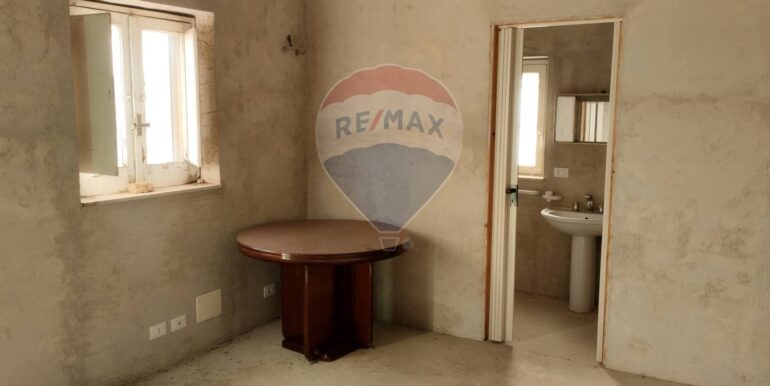 2025091902515-985775-8