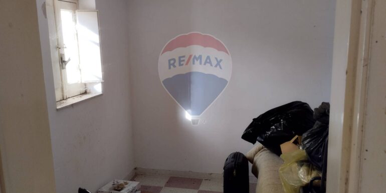 2025091902530-985775-12