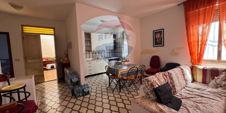 20250919183358-985976-7