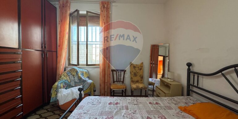 20250919183529-985976-34