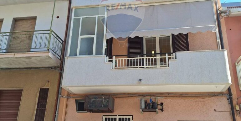 2025092085850-986018-1