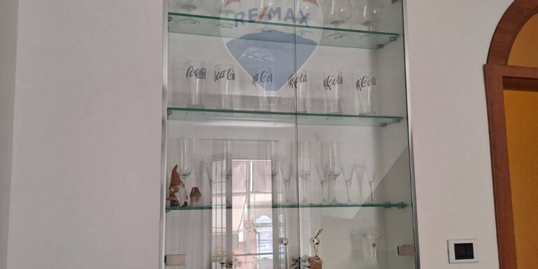 2025092085906-986018-6