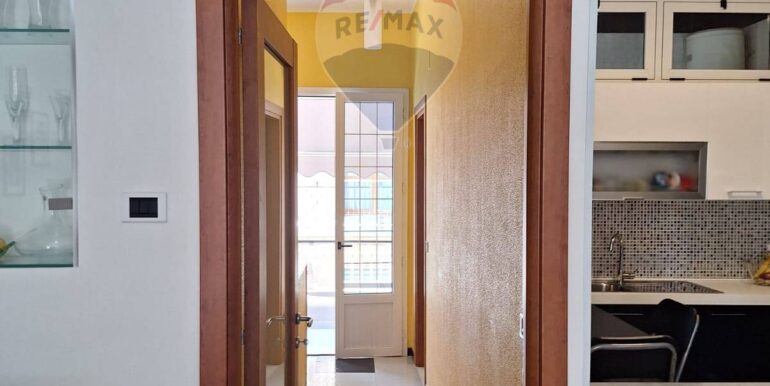 2025092085908-986018-7