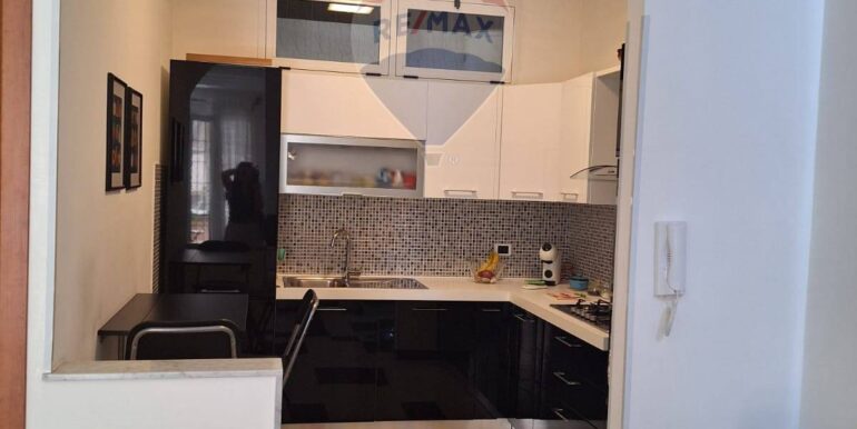 2025092085923-986018-12