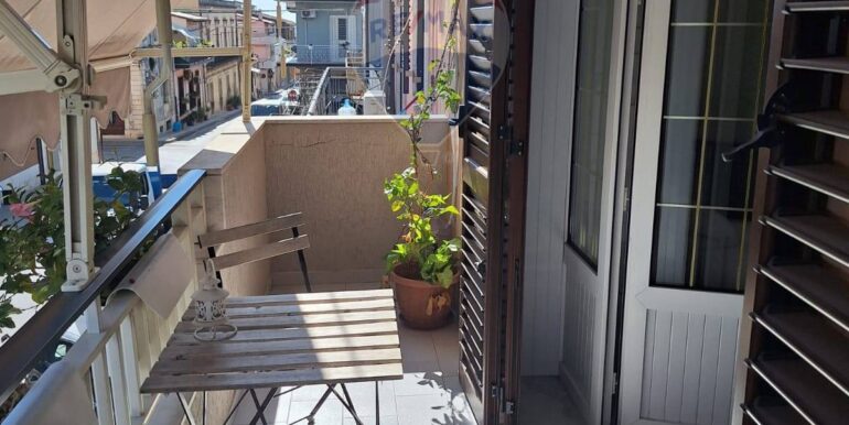 2025092085936-986018-15