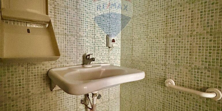 20250921201754-986093-9