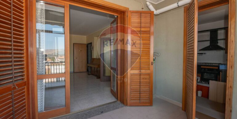 2025092194836-983191-7