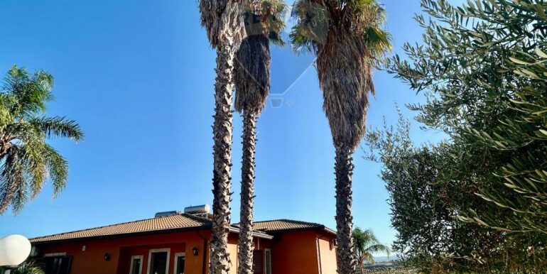 20250922115205-986014-37