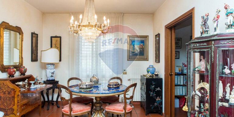 20250922155320-985752-24