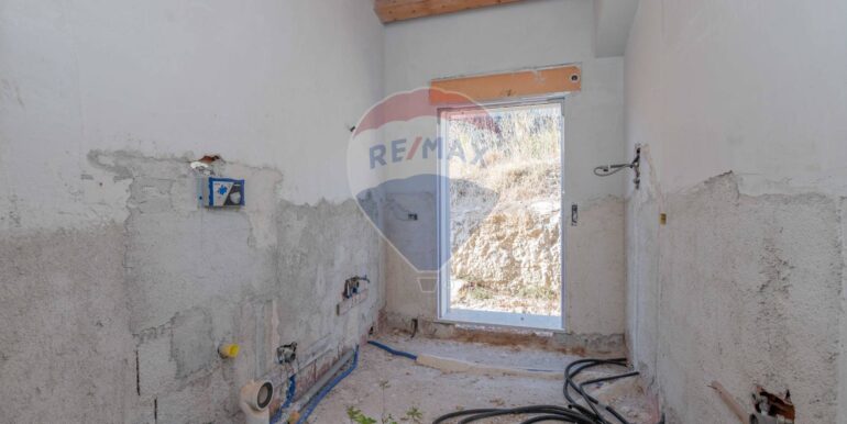 20250922160959-972764-5