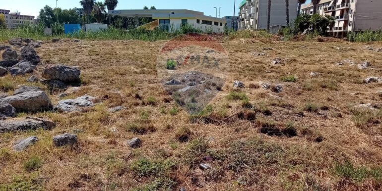 20250922181341-985994-4