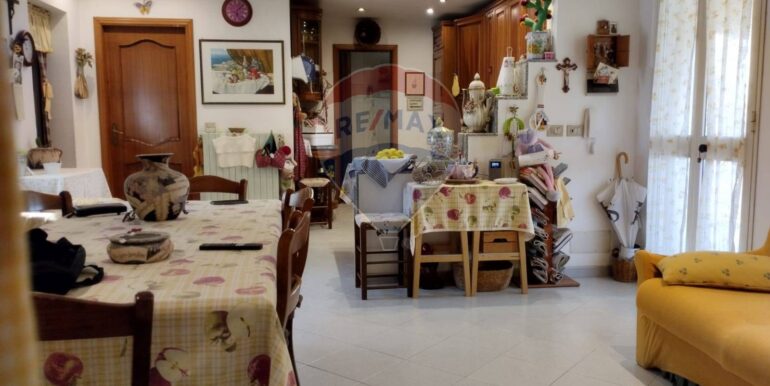 20250923230840-986645-1