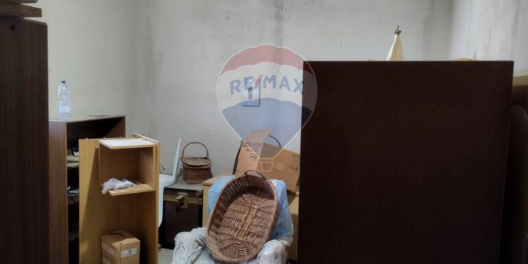 20250923230913-986645-10