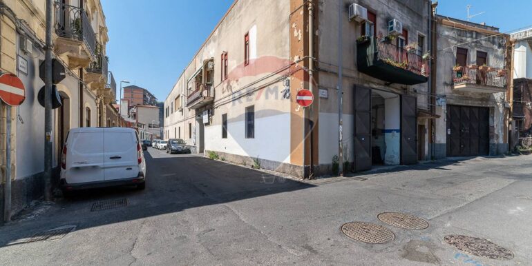 2025092390507-986394-1