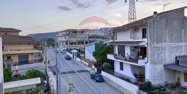 20250924120051-986955-6