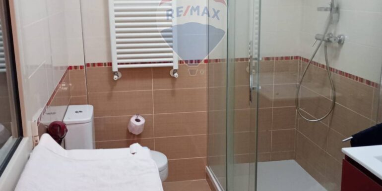 20250924120301-986955-15