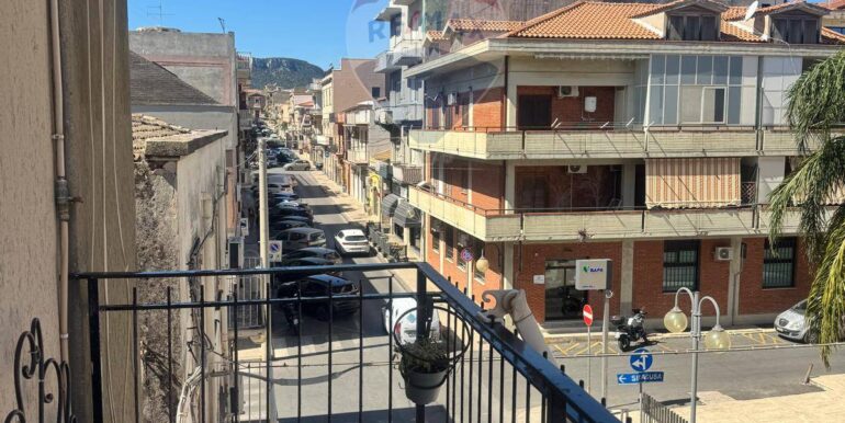 20250925103532-987502-8