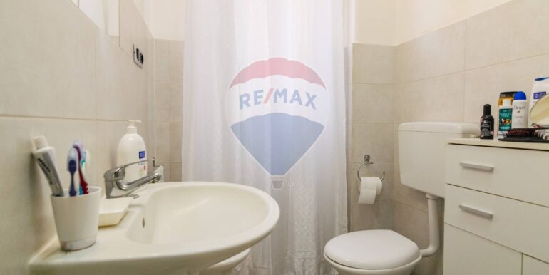 20250925123007-987643-16