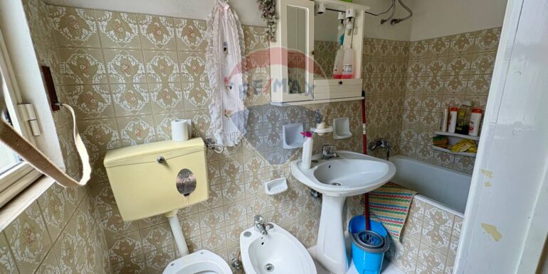 20250925190533-986480-4