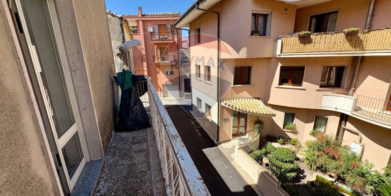 20250925190621-986480-16