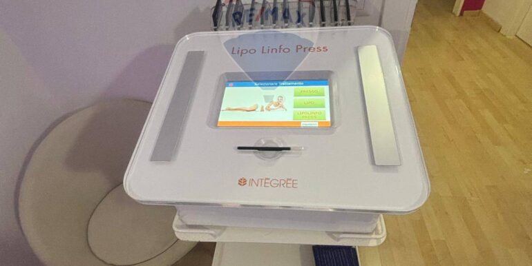 20250926123452-987876-12