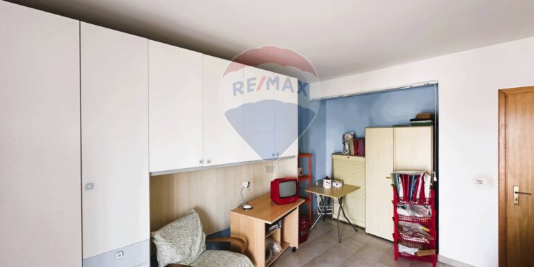 20250926123457-986528-12