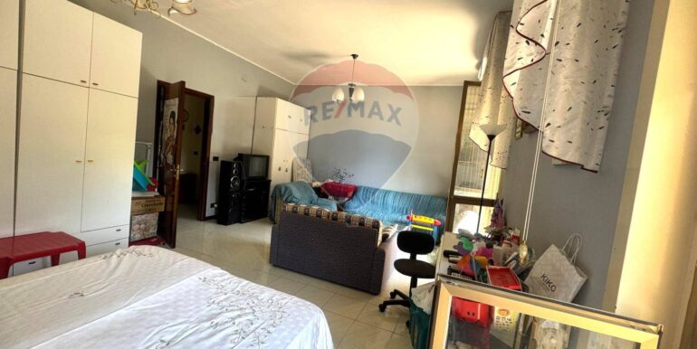 20250926125516-987887-4