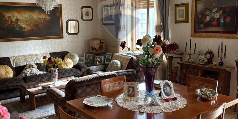 20250926180357-985911-5