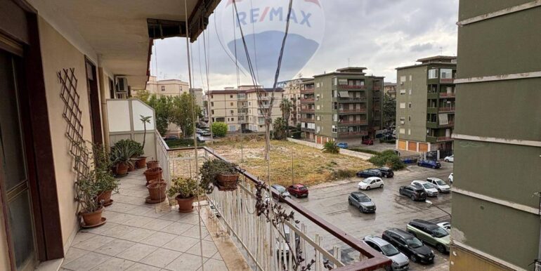 20250926180431-985911-17